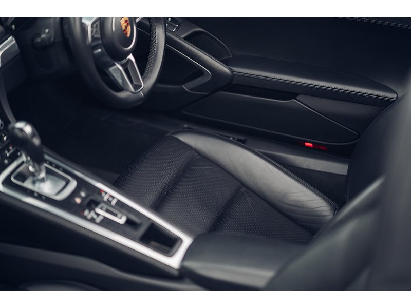 Porsche 2.0T Convertible 2dr Petrol PDK Euro 6 (s/s) (300 ps)