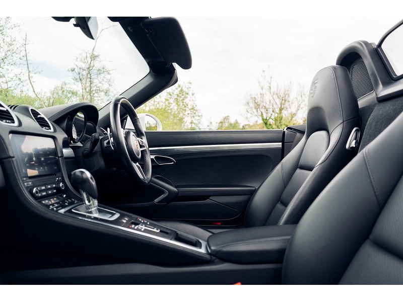Porsche 2.0T Convertible 2dr Petrol PDK Euro 6 (s/s) (300 ps)