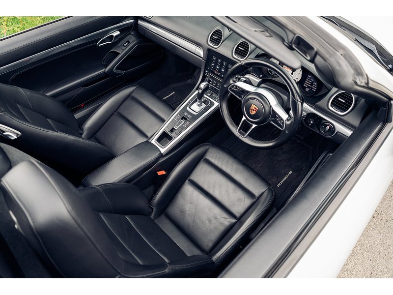 Porsche 2.0T Convertible 2dr Petrol PDK Euro 6 (s/s) (300 ps)