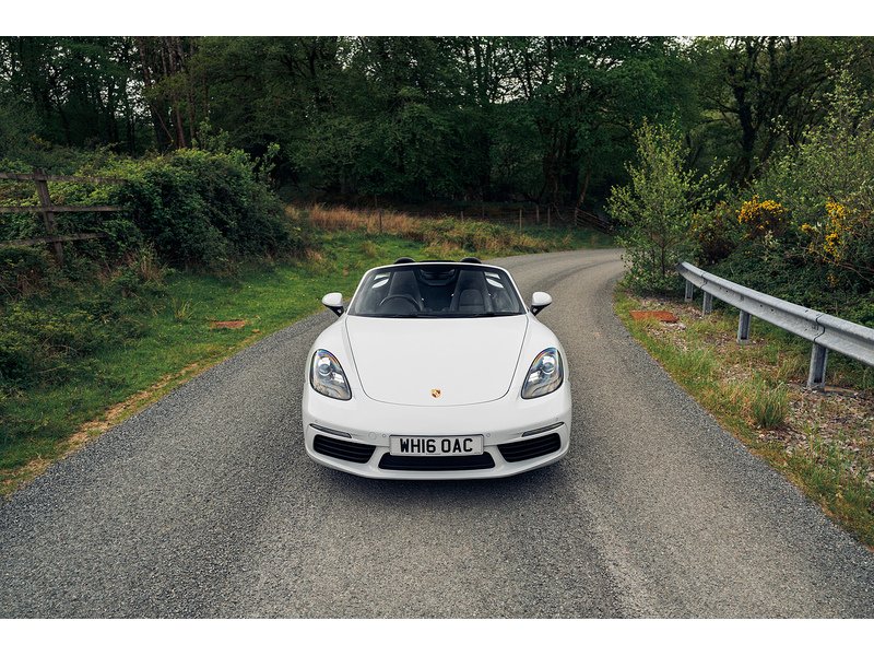 Porsche 2.0T Convertible 2dr Petrol PDK Euro 6 (s/s) (300 ps)