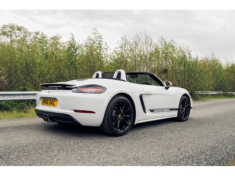 Porsche 2.0T Convertible 2dr Petrol PDK Euro 6 (s/s) (300 ps)