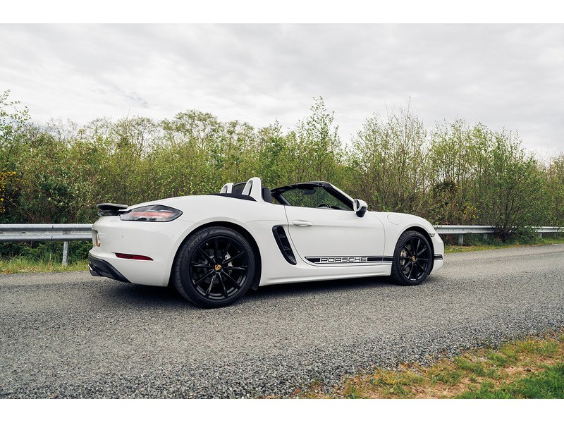 Porsche 2.0T Convertible 2dr Petrol PDK Euro 6 (s/s) (300 ps)