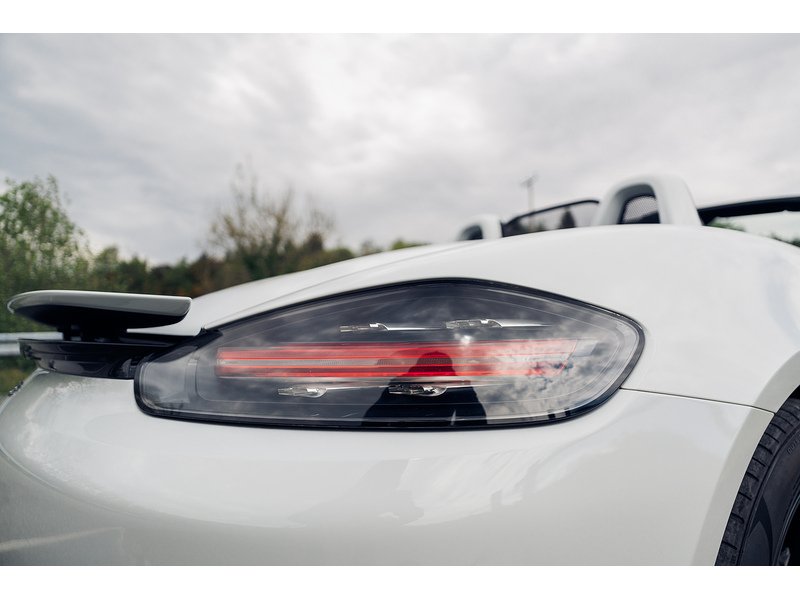 Porsche 2.0T Convertible 2dr Petrol PDK Euro 6 (s/s) (300 ps)