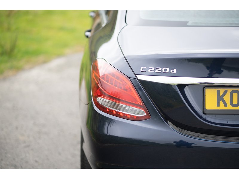 Mercedes-Benz 2.0 C220d SE Saloon 4dr Diesel G-Tronic+ Euro 6 (s/s) (194 ps)