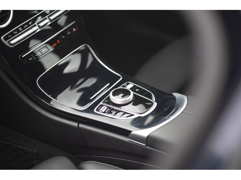 Mercedes-Benz 2.0 C220d SE Saloon 4dr Diesel G-Tronic+ Euro 6 (s/s) (194 ps)