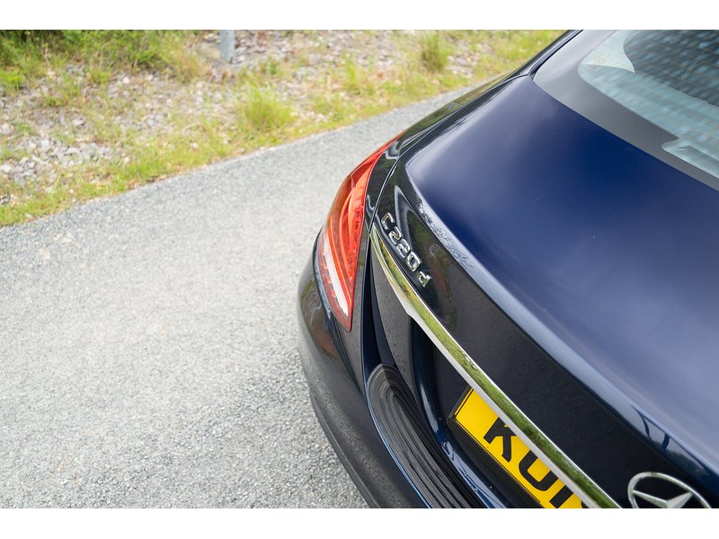 Mercedes-Benz 2.0 C220d SE Saloon 4dr Diesel G-Tronic+ Euro 6 (s/s) (194 ps)