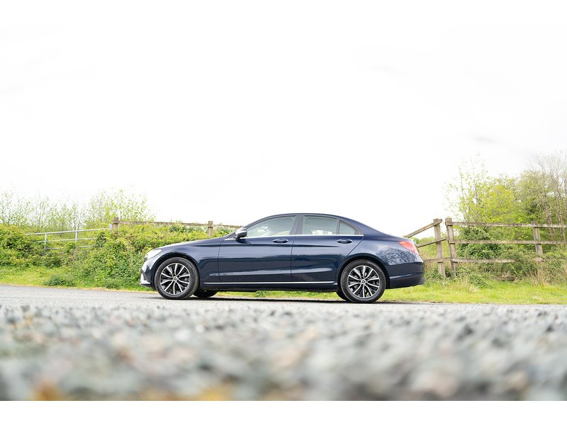 Mercedes-Benz 2.0 C220d SE Saloon 4dr Diesel G-Tronic+ Euro 6 (s/s) (194 ps)