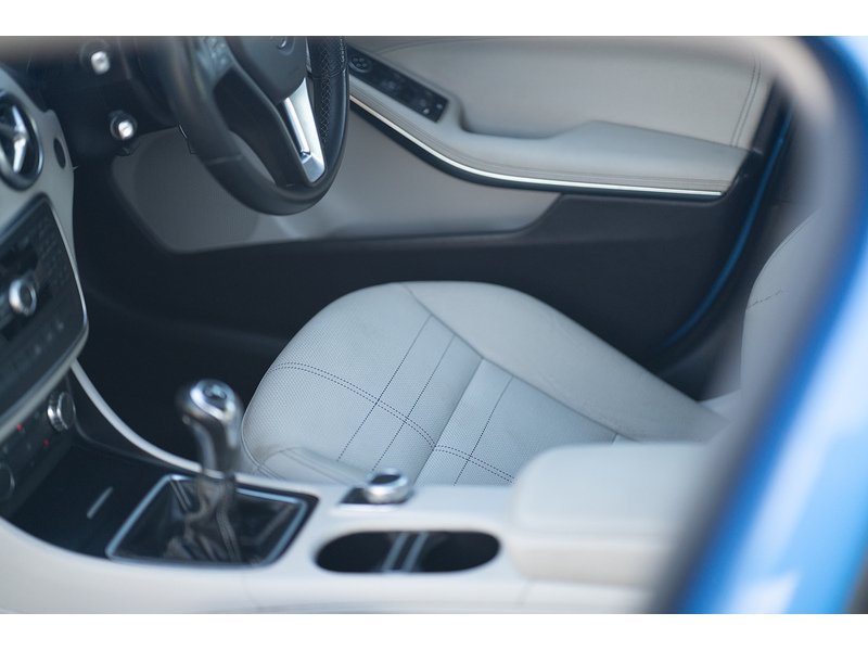 Mercedes-Benz 1.5 A180 CDI Sport Hatchback 5dr Diesel Manual Euro 5 (s/s) (109 ps)