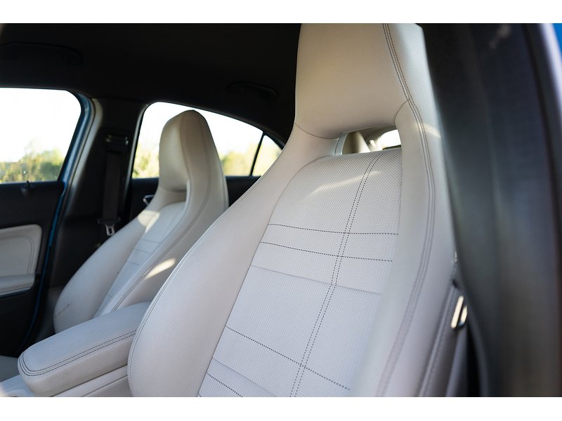 Mercedes-Benz 1.5 A180 CDI Sport Hatchback 5dr Diesel Manual Euro 5 (s/s) (109 ps)