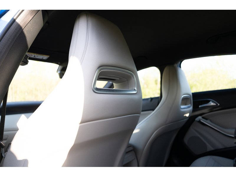 Mercedes-Benz 1.5 A180 CDI Sport Hatchback 5dr Diesel Manual Euro 5 (s/s) (109 ps)