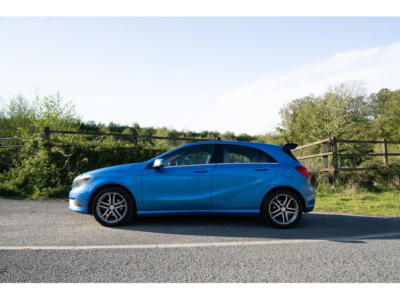 Mercedes-Benz 1.5 A180 CDI Sport Hatchback 5dr Diesel Manual Euro 5 (s/s) (109 ps)