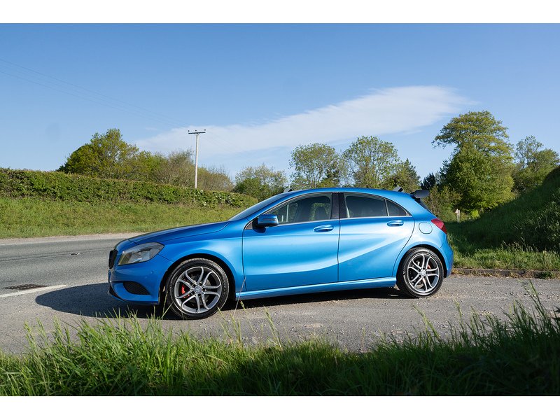 Mercedes-Benz 1.5 A180 CDI Sport Hatchback 5dr Diesel Manual Euro 5 (s/s) (109 ps)