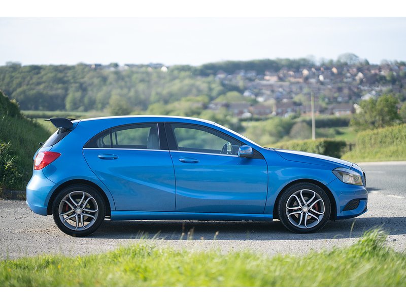 Mercedes-Benz 1.5 A180 CDI Sport Hatchback 5dr Diesel Manual Euro 5 (s/s) (109 ps)
