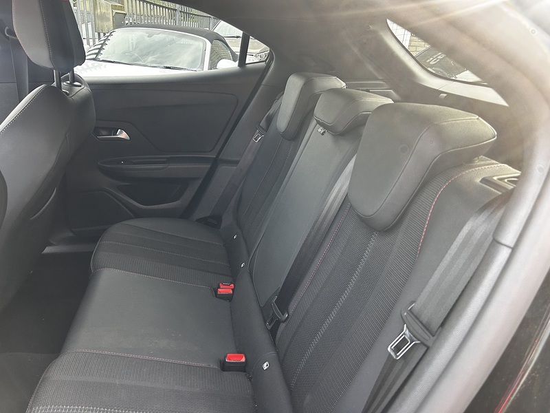 Vauxhall 1.2 Turbo GS SUV 5dr Petrol Manual Euro 6 (s/s) (136 ps)