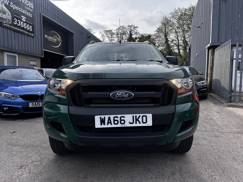Ford 2.2 TDCi XL Super Pickup Extended Cab 4dr Diesel Manual 4WD Euro 5 (150 ps)