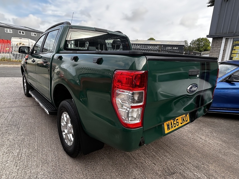 Ford 2.2 TDCi XL Super Pickup Extended Cab 4dr Diesel Manual 4WD Euro 5 (150 ps)