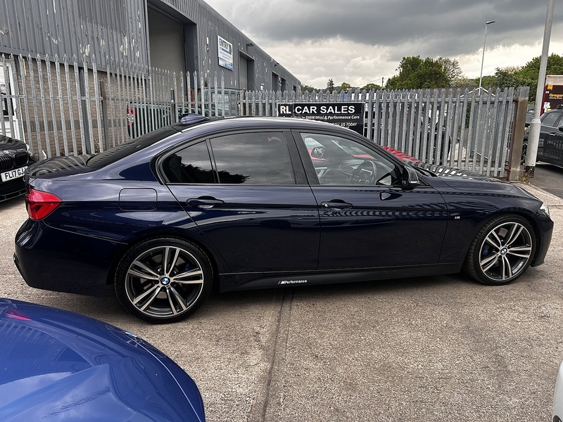 BMW 3.0 330d M Sport Saloon 4dr Diesel Auto (s/s) (258 ps)