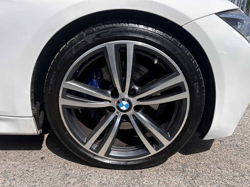 BMW 2.0 320d M Sport Touring 5dr Diesel Auto (s/s) (190 ps)