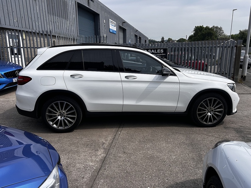 Mercedes-Benz 3.0 GLC350d V6 AMG Line (Premium Plus) SUV 5dr Diesel G-Tronic 4MATIC Euro 6 (s/s) (258 ps)