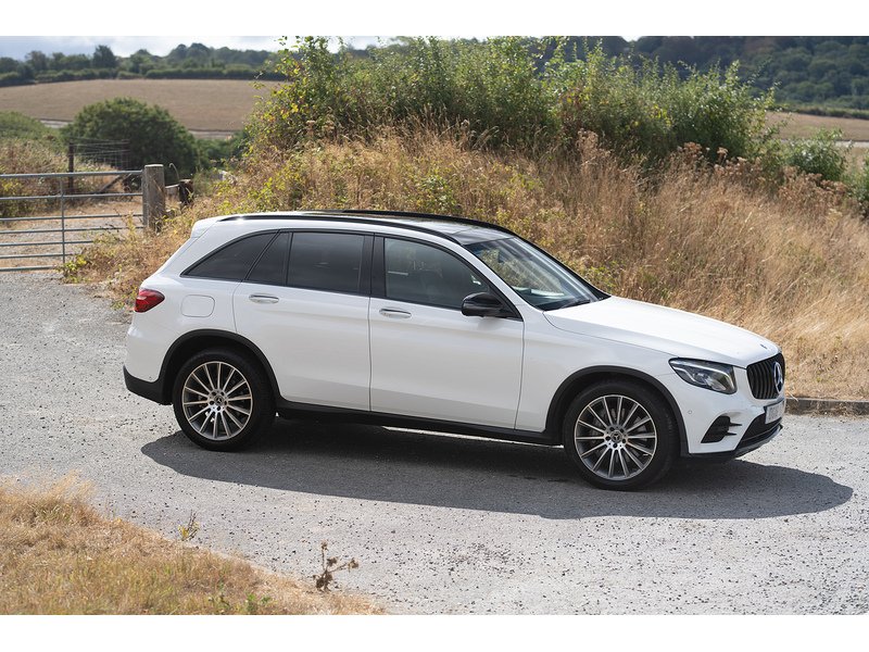 Mercedes-Benz 3.0 GLC350d V6 AMG Line (Premium Plus) SUV 5dr Diesel G-Tronic 4MATIC Euro 6 (s/s) (258 ps)
