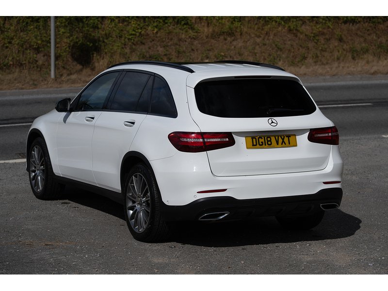 Mercedes-Benz 3.0 GLC350d V6 AMG Line (Premium Plus) SUV 5dr Diesel G-Tronic 4MATIC Euro 6 (s/s) (258 ps)