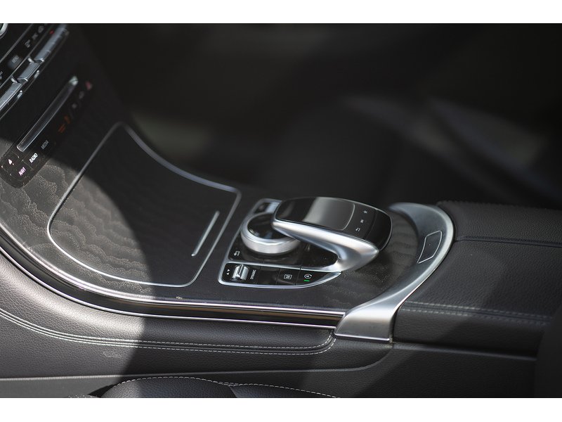 Mercedes-Benz 3.0 GLC350d V6 AMG Line (Premium Plus) SUV 5dr Diesel G-Tronic 4MATIC Euro 6 (s/s) (258 ps)