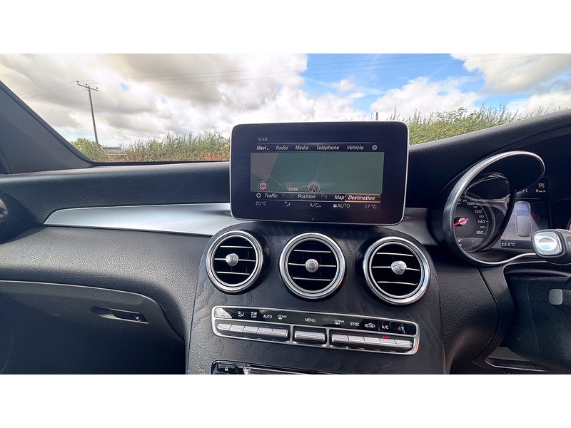 Mercedes-Benz 3.0 GLC350d V6 AMG Line (Premium Plus) SUV 5dr Diesel G-Tronic 4MATIC Euro 6 (s/s) (258 ps)