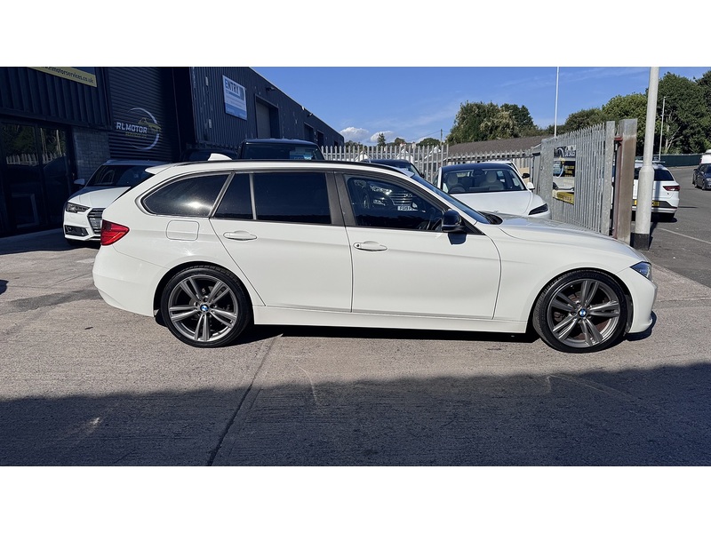 BMW 2.0 320d ED EfficientDynamics Business Touring 5dr Diesel Manual Euro 5 (s/s) (163 ps)