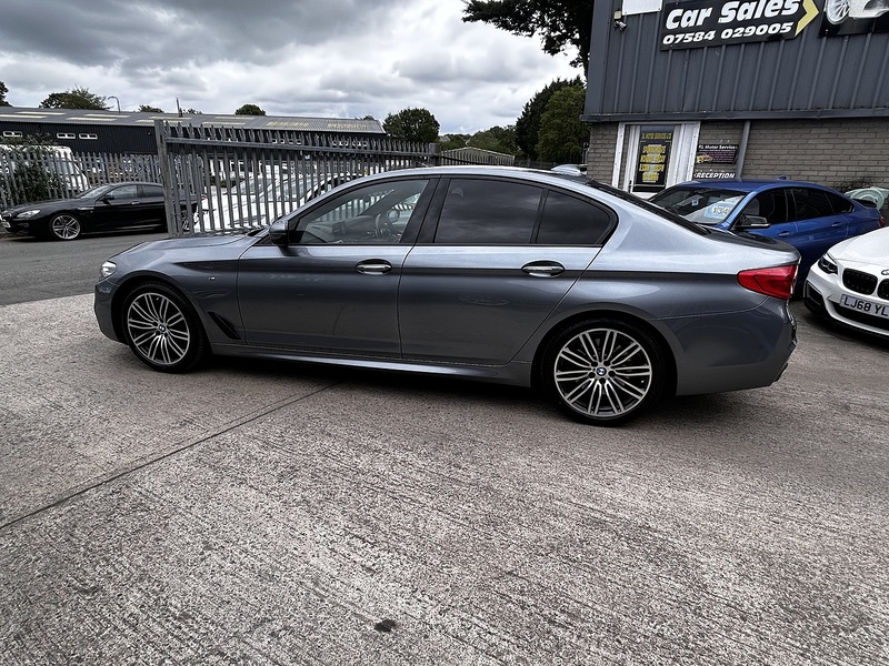 BMW 3.0 530d M Sport Saloon 4dr Diesel Auto xDrive Euro 6 (s/s) (265 ps)
