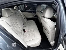 3.0 530d M Sport Saloon 4dr Diesel Auto xDrive Euro 6 (s/s) (265 ps)
