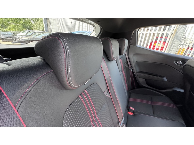 Renault 1.0 TCe RS Line Hatchback 5dr Petrol Manual Euro 6 (s/s) (100 ps)