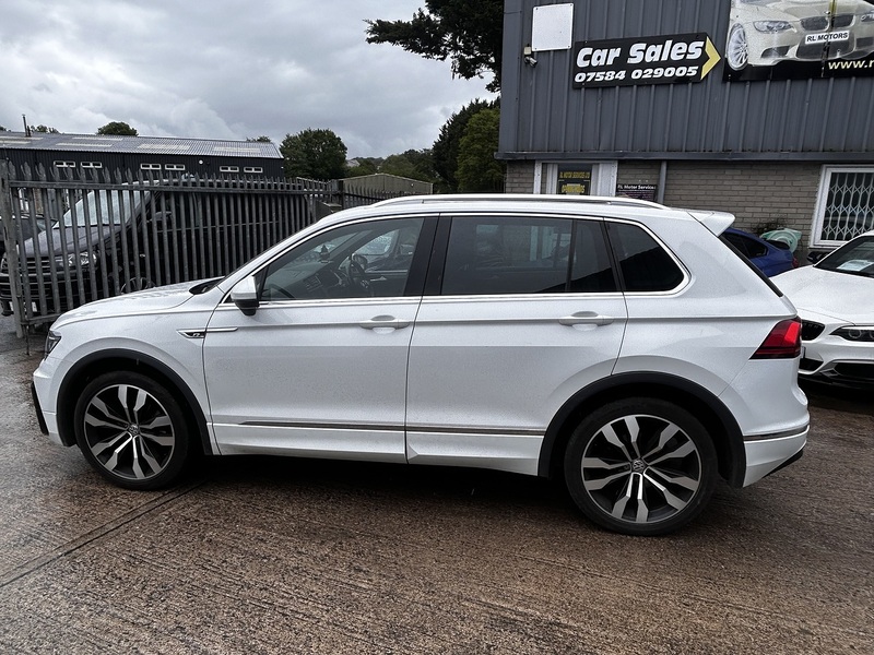 Volkswagen 2.0 TDI BlueMotion Tech R-Line SUV 5dr Diesel DSG 4Motion Euro 6 (s/s) (150 ps)