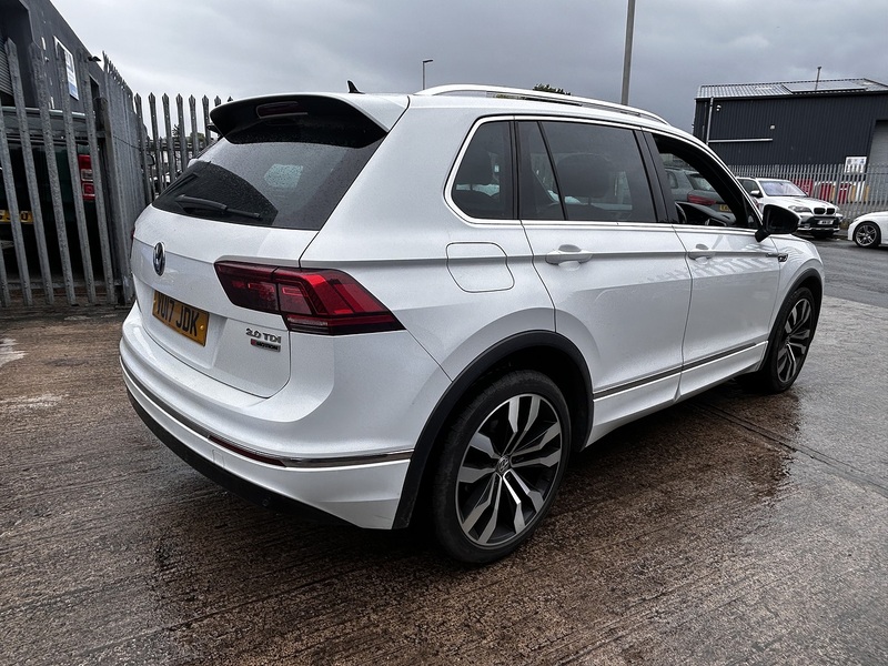 Volkswagen 2.0 TDI BlueMotion Tech R-Line SUV 5dr Diesel DSG 4Motion Euro 6 (s/s) (150 ps)