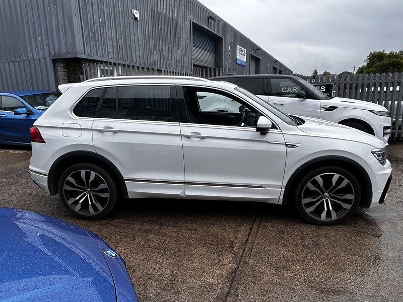 Volkswagen 2.0 TDI BlueMotion Tech R-Line SUV 5dr Diesel DSG 4Motion Euro 6 (s/s) (150 ps)