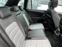 2.0 TDI BlueMotion Tech R-Line SUV 5dr Diesel DSG 4Motion Euro 6 (s/s) (150 ps)