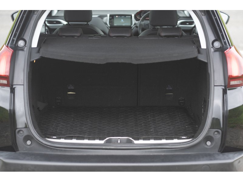 Peugeot 1.2 PureTech GPF GT Line SUV 5dr Petrol Manual Euro 6 (s/s) (130 ps)