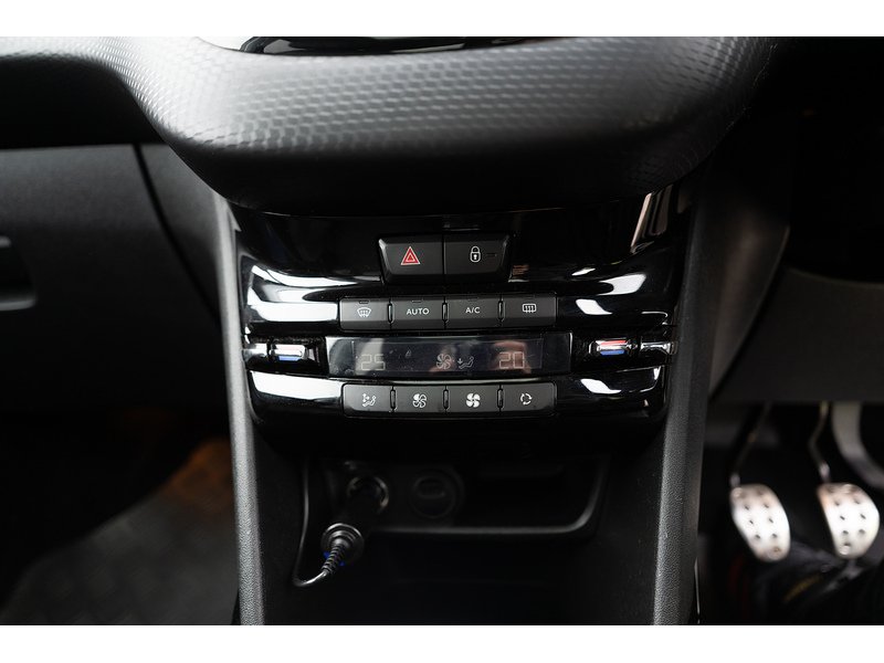 Peugeot 1.2 PureTech GPF GT Line SUV 5dr Petrol Manual Euro 6 (s/s) (130 ps)