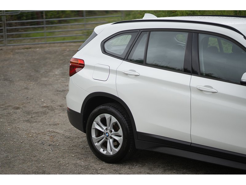 BMW 18d SE SUV 2.0 Manual Diesel