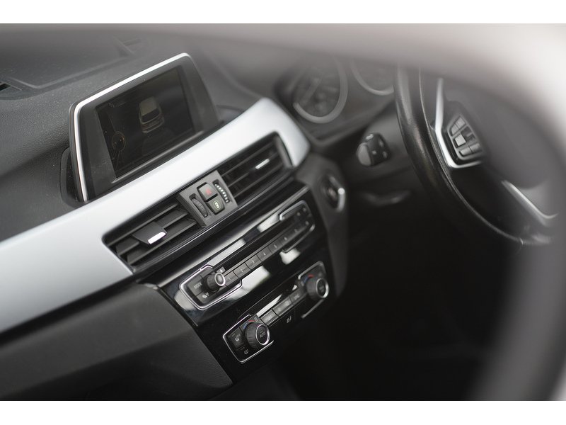 BMW 18d SE SUV 2.0 Manual Diesel