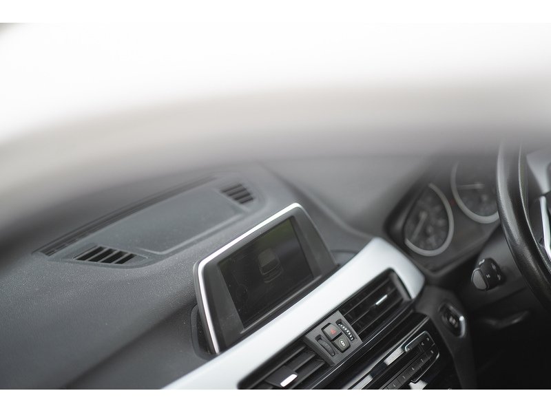 BMW 18d SE SUV 2.0 Manual Diesel