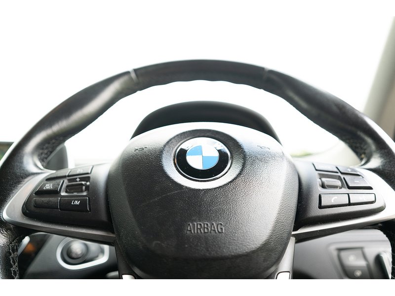 BMW 18d SE SUV 2.0 Manual Diesel