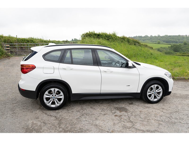BMW 18d SE SUV 2.0 Manual Diesel