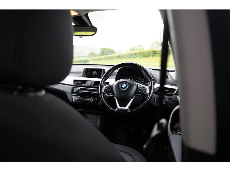 BMW 18d SE SUV 2.0 Manual Diesel