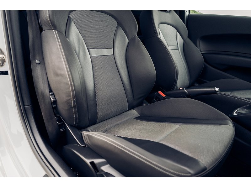 Audi Sportback Tfsi S Line 1.0 2dr Hatchback Petrol