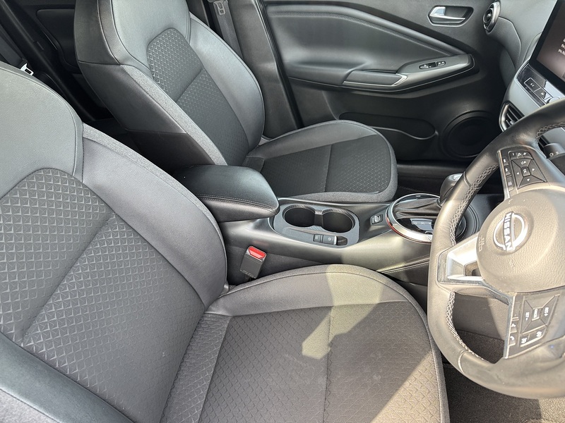 Nissan 1.0 DIG-T N-Connecta SUV 5dr Petrol DCT Auto Euro 6 (s/s) (114 ps)