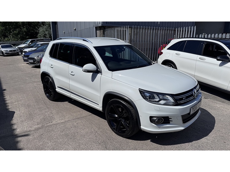 Volkswagen 2.0 TDI BlueMotion Tech R-Line Edition SUV 5dr Diesel DSG 4WD Euro 6 (s/s) (150 ps)