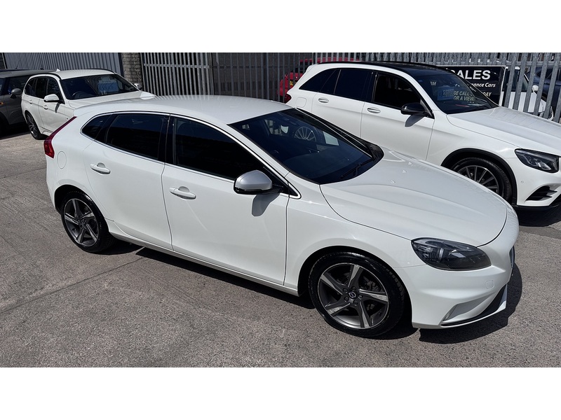 Volvo 1.6 D2 R-Design Hatchback 5dr Diesel Manual Euro 5 (s/s) (115 ps)