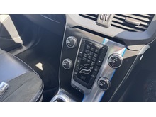 1.6 D2 R-Design Hatchback 5dr Diesel Manual Euro 5 (s/s) (115 ps)
