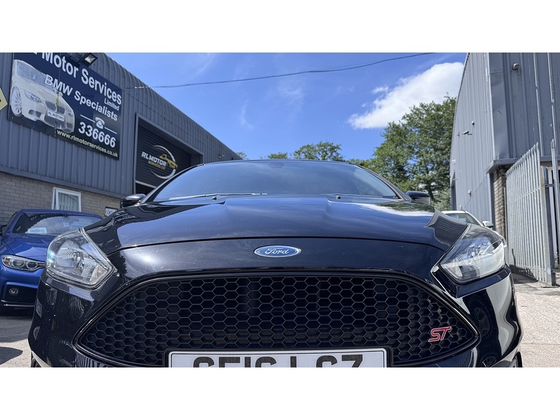 Ford 2.0 TDCi ST-2 Hatchback 5dr Diesel Manual Euro 6 (s/s) (185 ps)