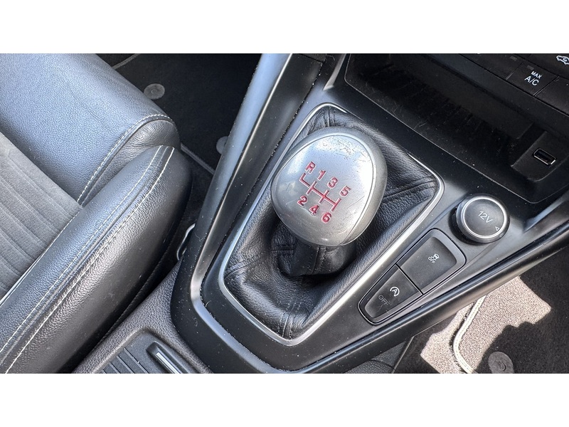 Ford 2.0 TDCi ST-2 Hatchback 5dr Diesel Manual Euro 6 (s/s) (185 ps)